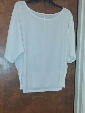 New York & Company White Dolman Sleeve Tunic with Smocked Side Details